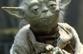 Yoda SWSB 350x230 - cool man with thumb down